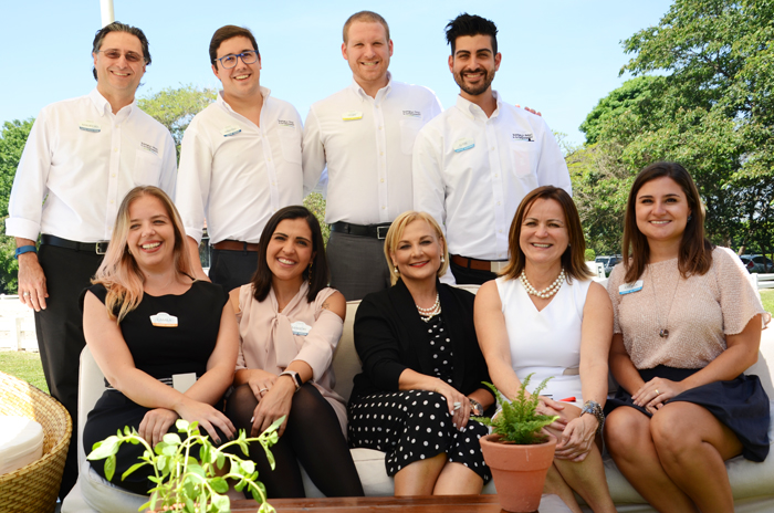 Mauricio Alexandre, Martim Diniz, Felipe Timerman, Edward Delgado, Camila Monaco, Marjore, Lisha Duarte, Ana Maria Donato e Juliana Bordin, do Sea World Mauricio Alexandre, Martim Diniz, Felipe Timerman, Edward Delgado, Camila Monaco, Marjore, Lisha Duarte, Ana Maria Donato e Juliana Bordin, do Sea World