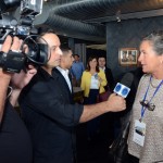 Mari Masgrau, do M&E, concedeu entrevistas para os jornalistas durante o evento