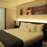 Quartos do LSH Barra Hotel seguem o mesmo padrão, o que muda é a vista
