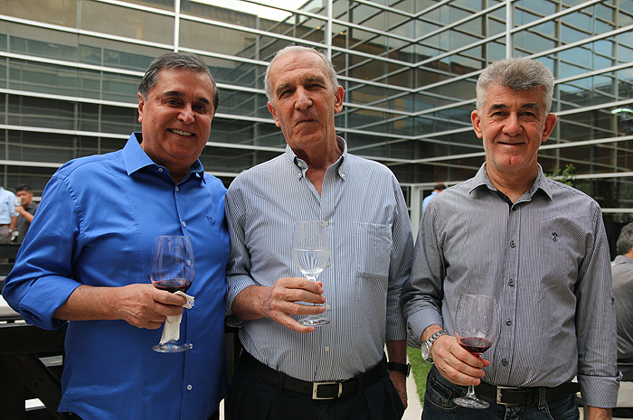 Ronaldo Waltrick, da Maiorca, Décio Slomp, da Avipam, e Lázaro Resende, da Belvitur Ronaldo Waltrick, da Maiorca, Décio Slomp, da Avipam, e Lázaro Resende, da Belvitur
