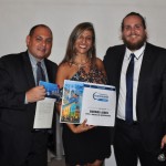 Marcelo Abreu da Emirates e Marcelo Andrade da Transmundi com Alessandra Almeida da Leviv Viagens