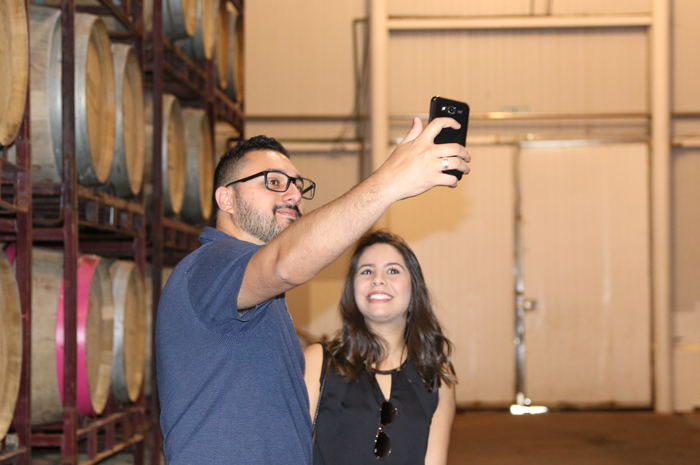 Vinícius Gonçalves, da BBTur faz selfie com Bianca Froes Vinícius Gonçalves, da BBTur faz selfie com Bianca Froes