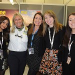 Rosa Masgrau, do M&E, com Yasmin Amin, Nicole Collett, Natalia Hartmann e Drew Harrison, da WTM