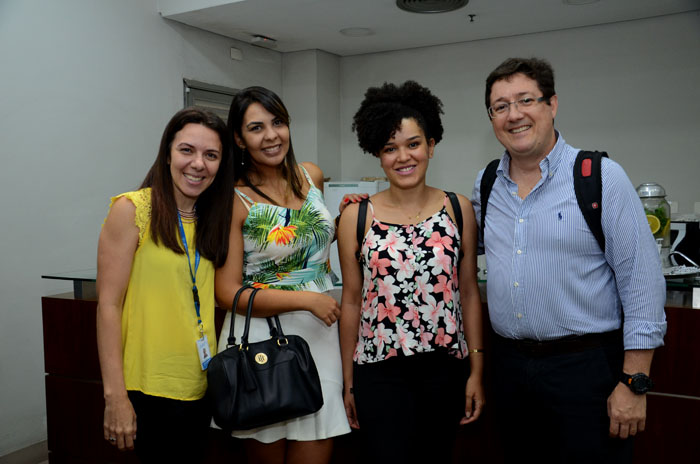 Sonaira Zanella, da Aerolíneas Argentinas, Julyane Oliveira, da Almundo, Daniela Alves de Lima, da New Age, e Cesar Turlão, da Ancoradouro Sonaira Zanella, da Aerolíneas Argentinas, Julyane Oliveira, da Almundo, Daniela Alves de Lima, da New Age, e Cesar Turlão, da Ancoradouro