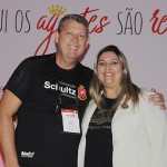 Aroldo Schultz, presidente da Schultz, e Carla Cecchele, diretora de Vendas da RCD no Brasil