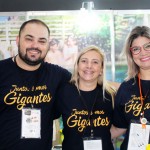 Fabrício da Costa Vinci com Vivian Lima e Luciana Zardo, do Rio Quente Resorts