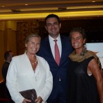 Rosa e Mari Masgrau, do M&E, com Carlos Antunes, da Alitalia