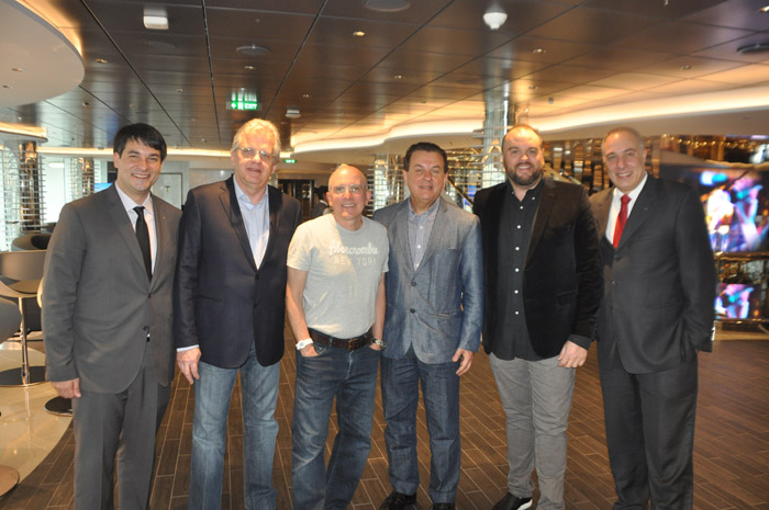 Ignacio Palacios e Roberto Afonseca da MSC, com Edmar Bull, Aldo Leone Fiho, Valter Patriani e Rodrigo Stocco