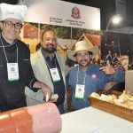 Alexandre Tuma Ness, da Mortadela do Michelão, com Adriano Santos e Paulinho 1001, de Águas Sertaneja