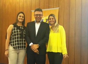CVC - Heloisa Ananias, Douglas Costa e Angela Costa no treinamento