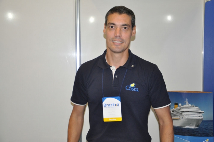 Vinícius Feritas, da Costa Cruzeiros Vinícius Feritas, da Costa Cruzeiros