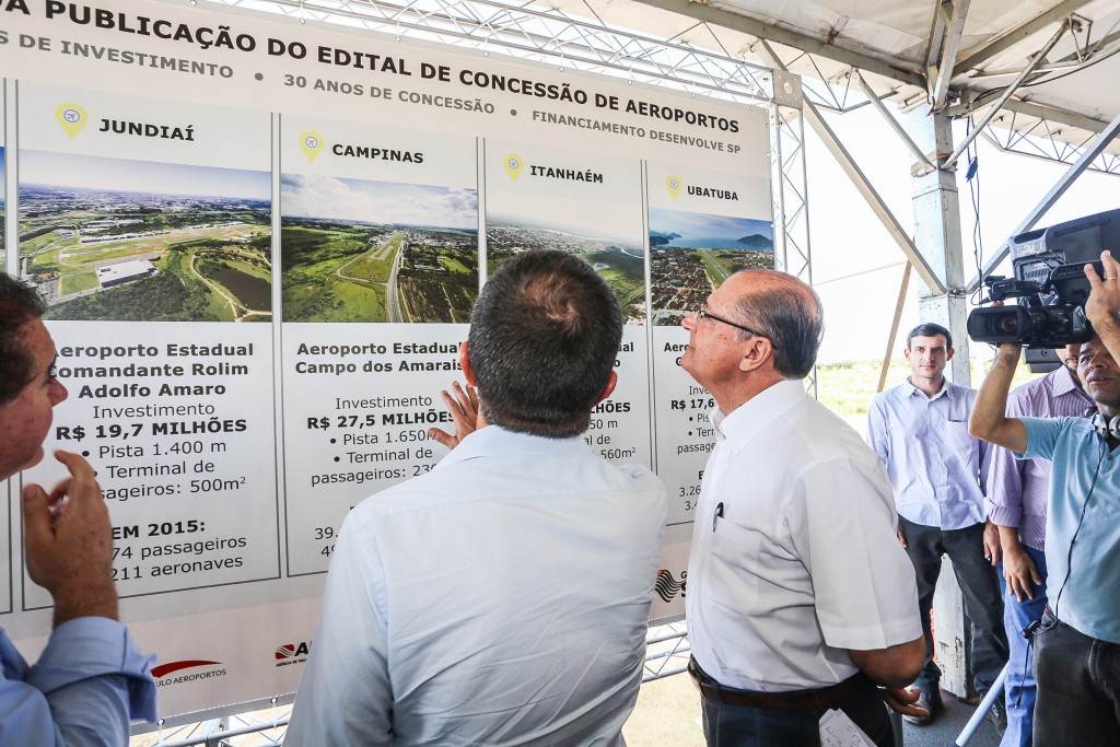 O governador do estado de São Paulo, autoriza o lançamento de edital de concessão de lote com cinco aeroportos paulistas. Data: 20/04/2016. Local: Campinas/SP.   Foto: Gilberto Marques/A2img