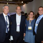 Alex Calabria e Alexander Hain, da Royal Caribbean, com Maria Luiza Martins, da 4Go, e Adriano Gomes, da CVC