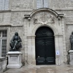 Entrada principal da Faculdade de Medicina de Montpellier Entrada principal da Faculdade de Medicina de Montpellier