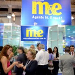 Estande do M&E super movimentado no primeiro dia de feira WTM-LA