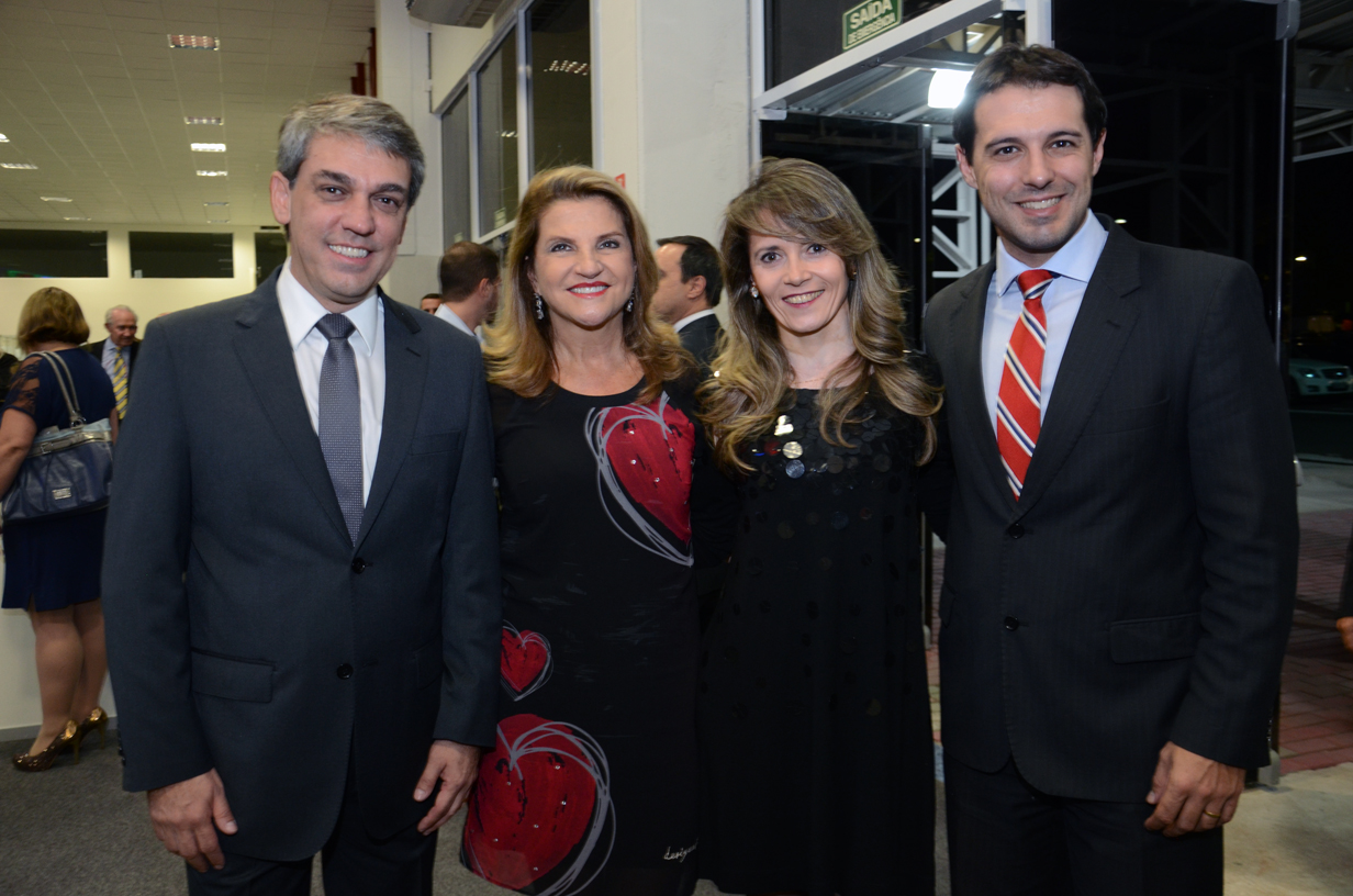 Fernando Santos, Marta Rossi, Rúbia Carla Andrade e Eduardo Zorzanello, do Festuris
