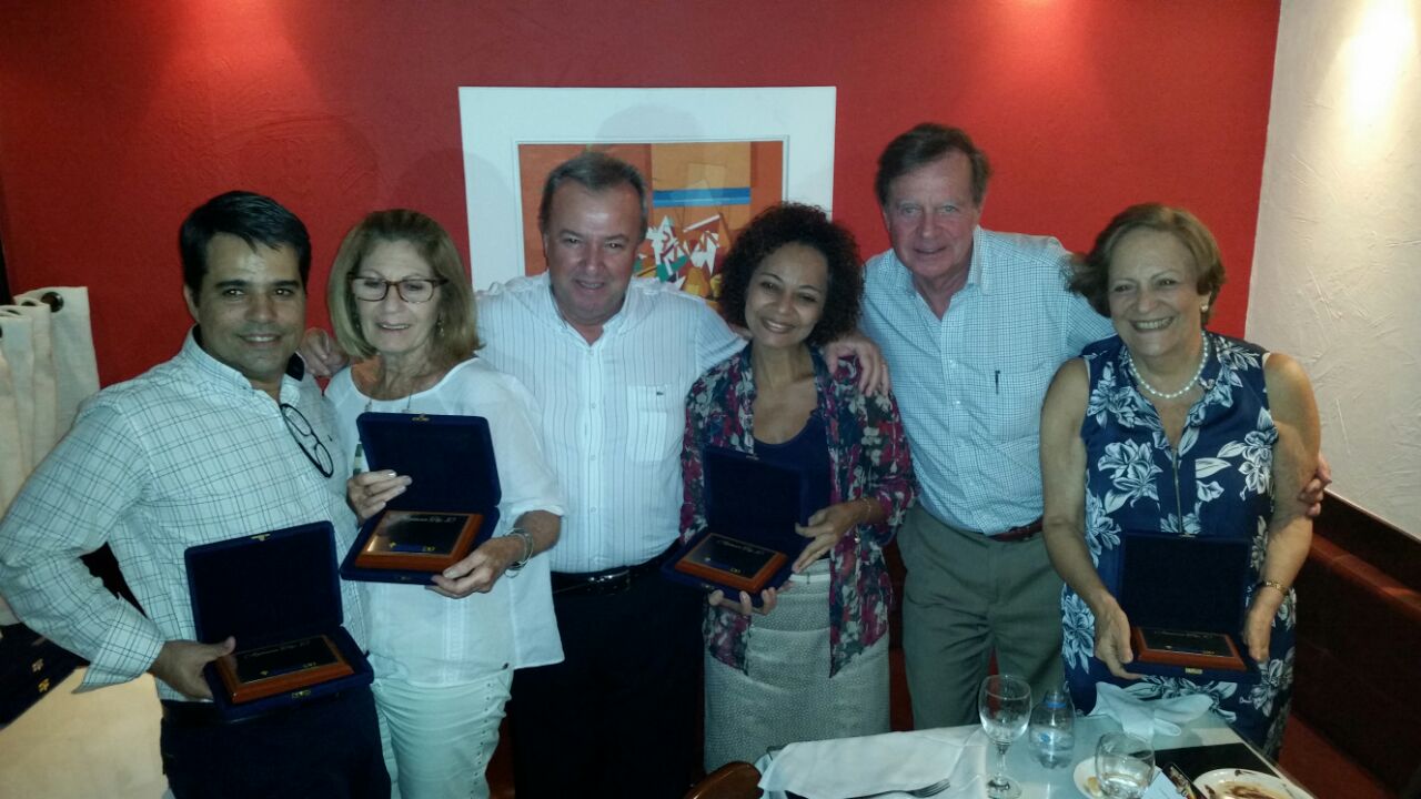 Françatur premia 10 melhores agências do RJ Françatur premia agentes