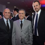 Mark Bryan e Marcelo de Gusmão, da Localiza, com João Taylor, do M&E Mark Bryan e Marcelo de Gusmão, da Localiza, com João Taylor, do M&E