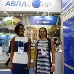 Michelle Brito e Daiana Moreira, da Abracorp Michelle Brito e Daiana Moreira, da Abracorp