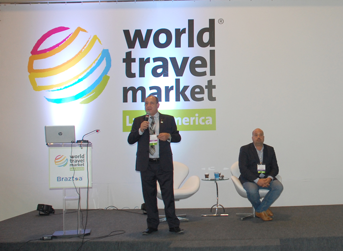 Unedestinos e Braztoa lançam ação em prol do turismo nacional 1 Toni Sando de Oliveira, presdiente Executivo do São Paulo CVB, e Michael Nagy, vice-presidente de Projetos do Rio CVB, durante conferência na WTM-LA