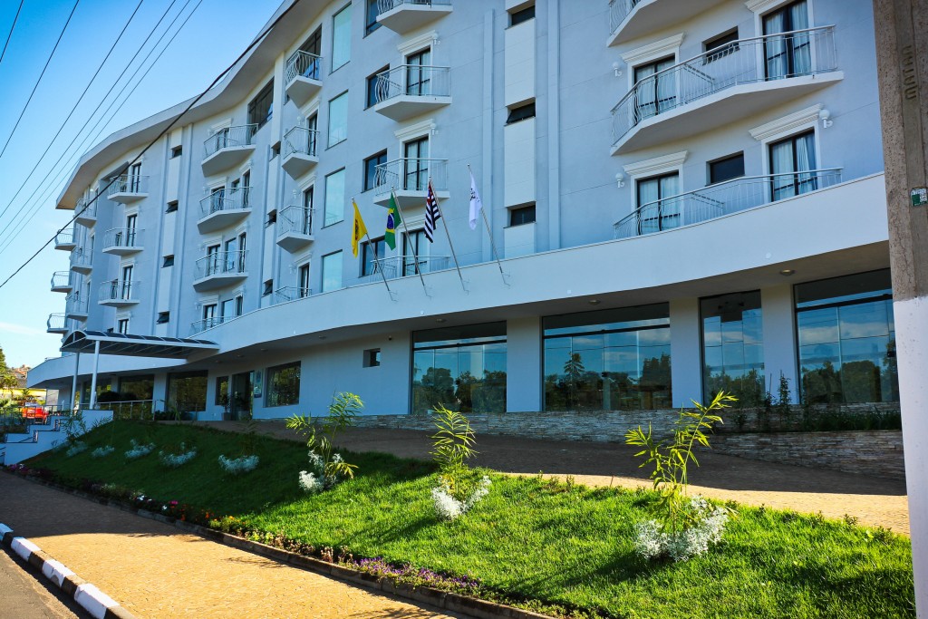 Fachada do Hotel Zaniboni
