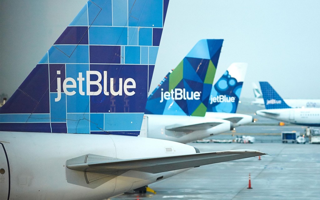 jetblue tails 2