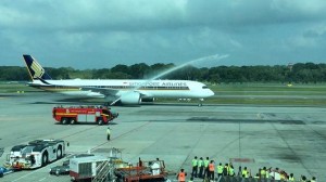 Singapore Airlines realiza primeiro voo de longa distância do A350 para Amsterdã