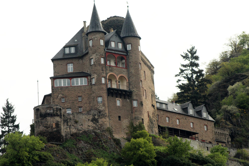 Alguns castelos funcionam como hotéis Alguns castelos funcionam como hotéis