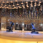 Bionic Bar chama a atenção pelos robôs, aqui, eles é que servem os clientes Bionic Bar chama a atenção pelos robôs, aqui, eles é que servem os clientes