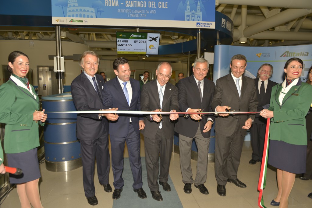 Cerimônia do novo voo direto Alitalia Roma Santiago