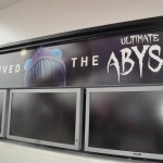 Gritos são ouvidos enquanto os corajosos descem no Ultimate Abyss, maior escorrega dos mares Gritos são ouvidos enquanto os corajosos descem no Ultimate Abyss, maior escorrega dos mares