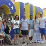 No letreiro oficial da cidade, Giselle Makinde, Ines Melo, Luciana Longo, Celso Miranda, Mauro Soares, Natalia Kerlakian e Yuri Motta