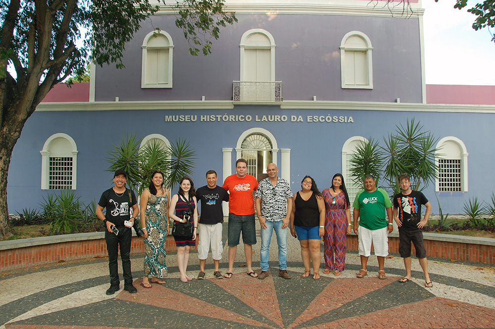 Mossoró (RN) quer Centro de Convenções para se consolidar de vez no setor 1 Oberei Penha (ao centro) junto aos participantes do Fampress organizado pela Emprotur