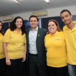 Rogério Mendes com a equipe de Help Desk Sueli, Viviane, Tatiane e Felipe, eles recebem diariamente mais de 400 ligações de agências