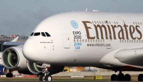 Emirates avalia cancelar encomenda de mais da metade dos A380s