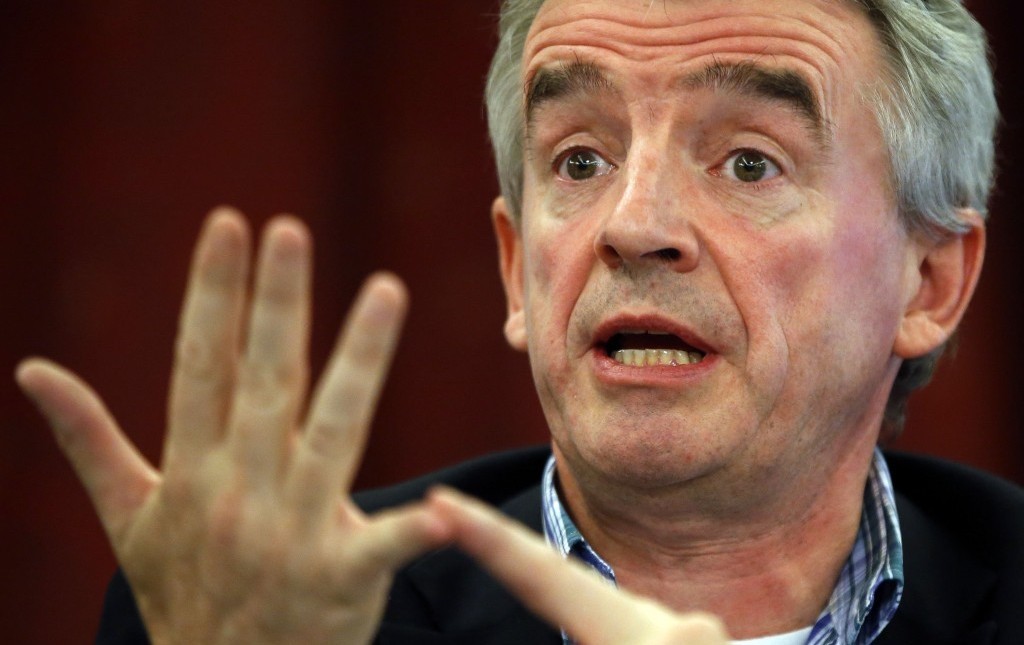 Ryanair CEO y gestures during a news conference in Madrid, September 20, 2012. Ryanair has welcomed a meeting between Irish and Spanish aviation authorities to resolve a dispute between the airline and the Spanish government over safety standards. Ryanair has accused the Spanish aviation authorities of falsifying information on incidents involving its planes, an accusation Spanish officials have rejected. REUTERS/Paul Hanna (SPAIN - Tags: TRANSPORT TRAVEL BUSINESS)