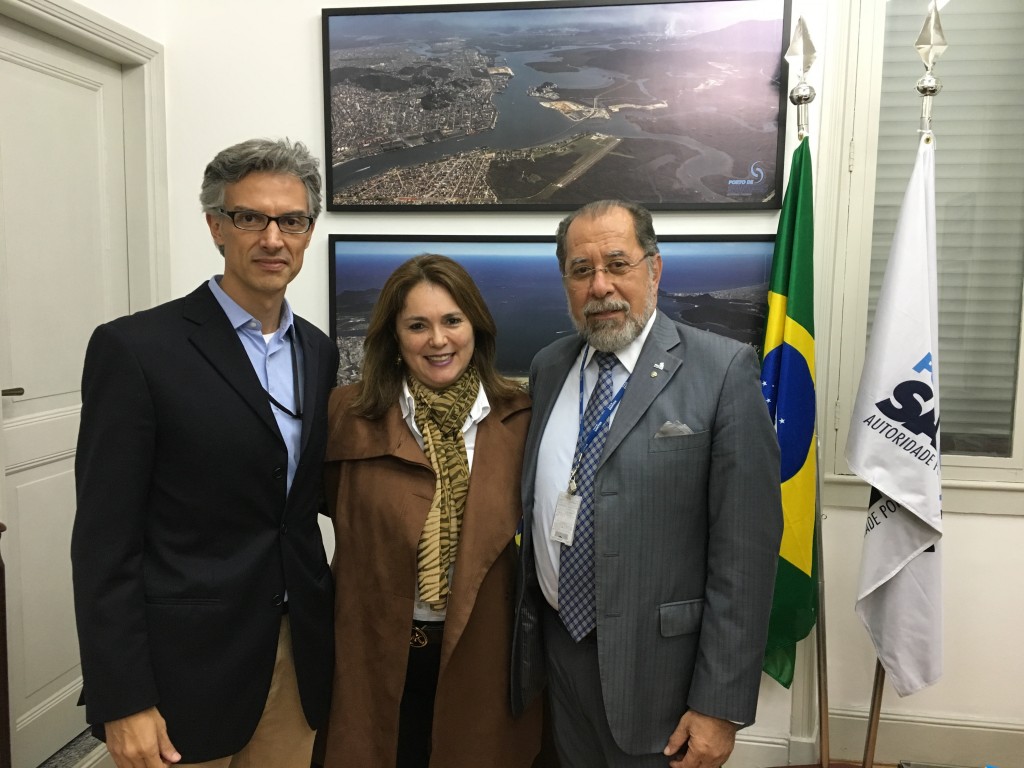 Clia Abremar e Codesp discutem operação de cruzeiros para temporada 2016/2017 1 Marco Ferraz, Márcia Leite e José Botêlho