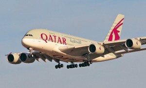 Qatar Airways acusa Delta de arruinar início de suas operações em Atlanta; saiba mais
