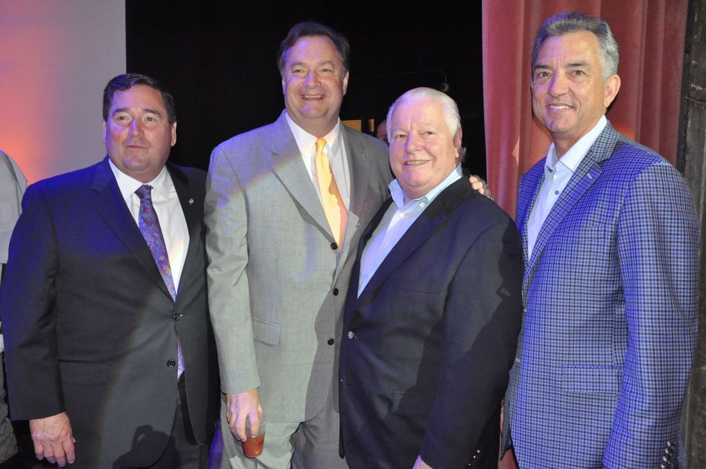 Billy Nungesser, do Governo de Louisiana, Stephen Perry, CEO do New Orleans CVB, Roger Dow, CEO da U.S Travel Association, e Chris Thompson, presidente do Brand USA