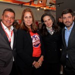 Cleiton Feijó, Juliana Bellio e Alexandre Camargo, da Assist Card, com Cinthia Moura, da Maiorca Turismo