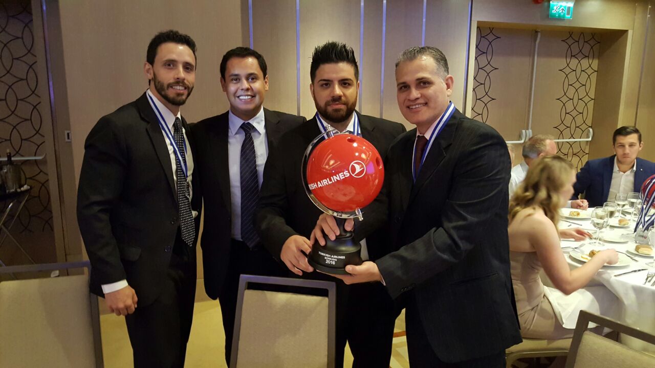 Visual representa Brasil no Campeonato de Boliche da Turkish Equipe da Visual no torneio