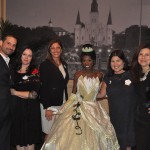 Equipe da Disney - Angel, Paula, Débora, Sarah e Flávia, com a princesa Tiana Equipe da Disney - Angel, Paula, Débora, Sarah e Flávia, com a princesa Tiana