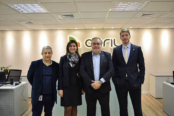 April anuncia novo produto “Viagem protegida”; conheça 1 Luiz Azambuja, CFO April, Neide Carvalho, gerente Comercial QBE, Agnaldo Abrahão, diretor Comercial April e Pedro Gutemberg, diretor Comercial QBE