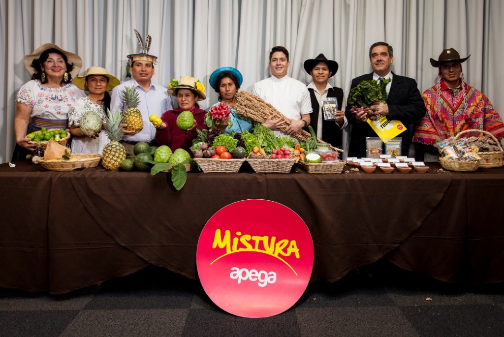 Latam Airlines é companhia aérea oficial de feira peruana Mistura_1_Apega