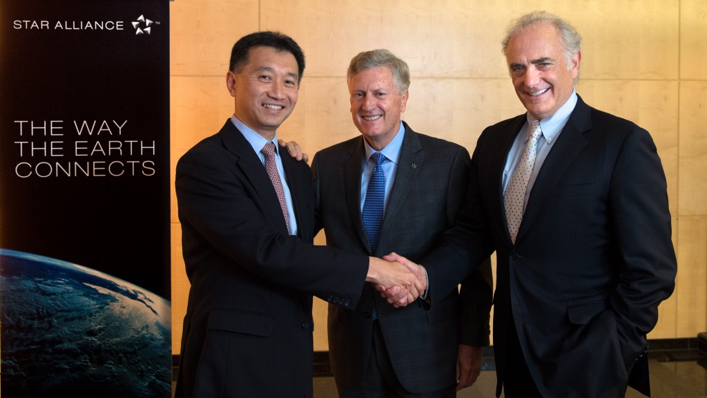 Jeffrey Goh será o substituto de Mark Schwab na Star Alliance; entenda 1 Jeffrey Goh, Mark Schwab e Calin Rovinescu, da Star Allince