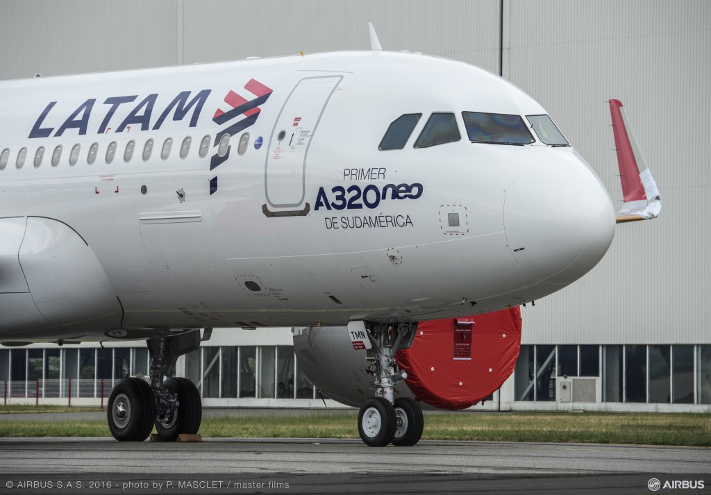 Latam escala 1° A320neo da América do Sul para operações domésticas; veja rotas 1 AC-717