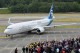 Alaska homenageia os 100 anos da Boeing com pintura especial de 737; veja fotos e vídeo