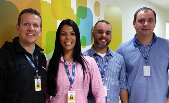 Shop Hotel anuncia reestruturação na equipe; conheça novos integrantes 1 Alexandre Ramos, supervisor de Vendas, Talita Mizukawa, promotora de vendas, Marco Antônio Fidelis, promotor de vendas e Marcelo Turim, diretor da Shop Hotel