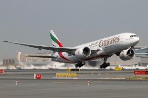 Emirates reduz oferta de assentos para Rio de Janeiro ao escalar B777-200LR