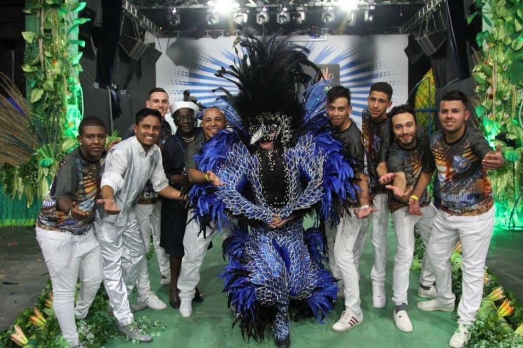 Curitiba será tema de samba enredo da Nenê de Vila Matilde Integrantes da Escola